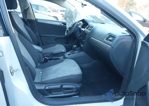 2017 Volkswagen Jetta 1.4T S из США, поврежденный, VIN 3VW2B7AJ4HM233162